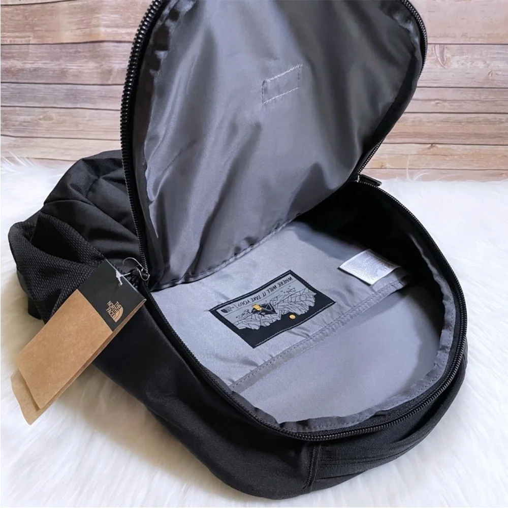 The North Face Unisex Jester 28 Liter Backpack In Black